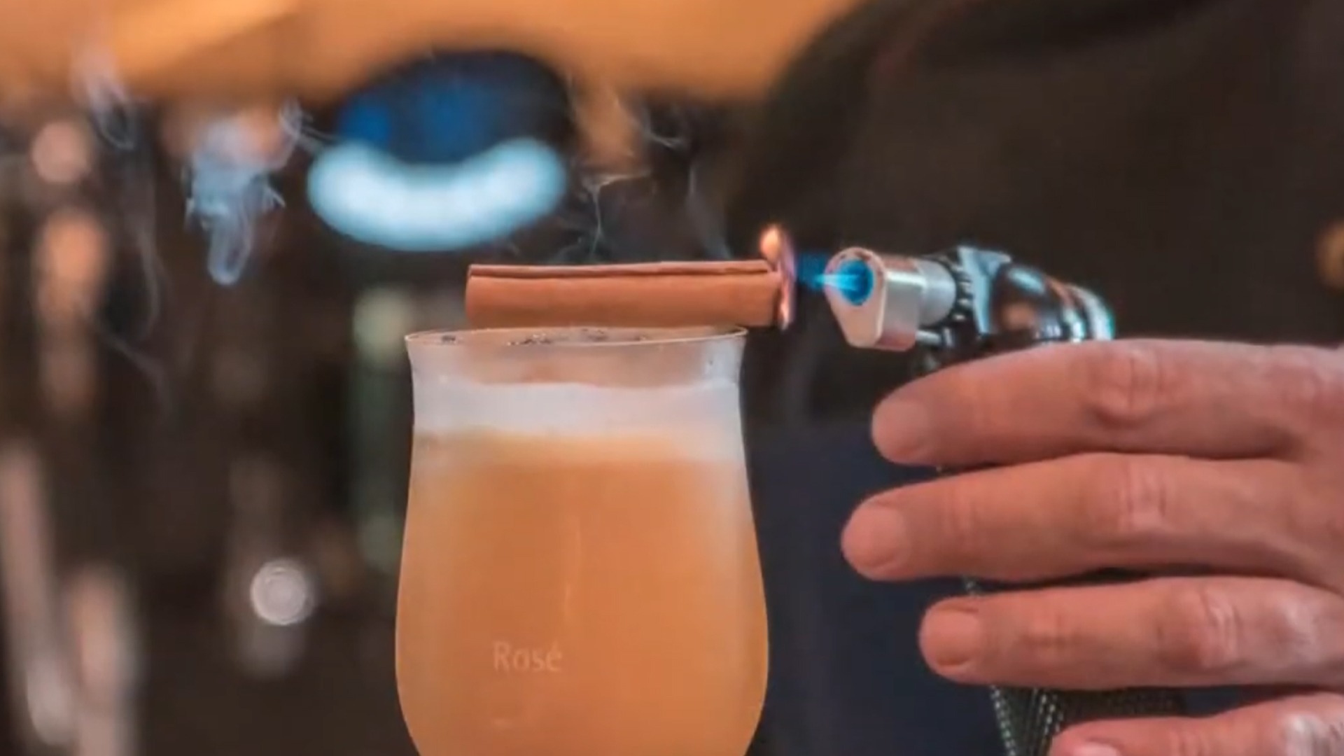 Cóctel tropical by Óscar Lafuente