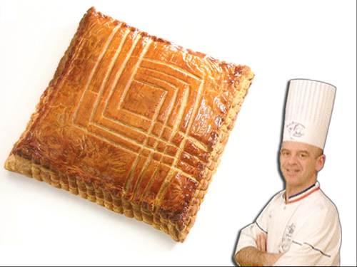 empanada de hojaldre con piña y ron